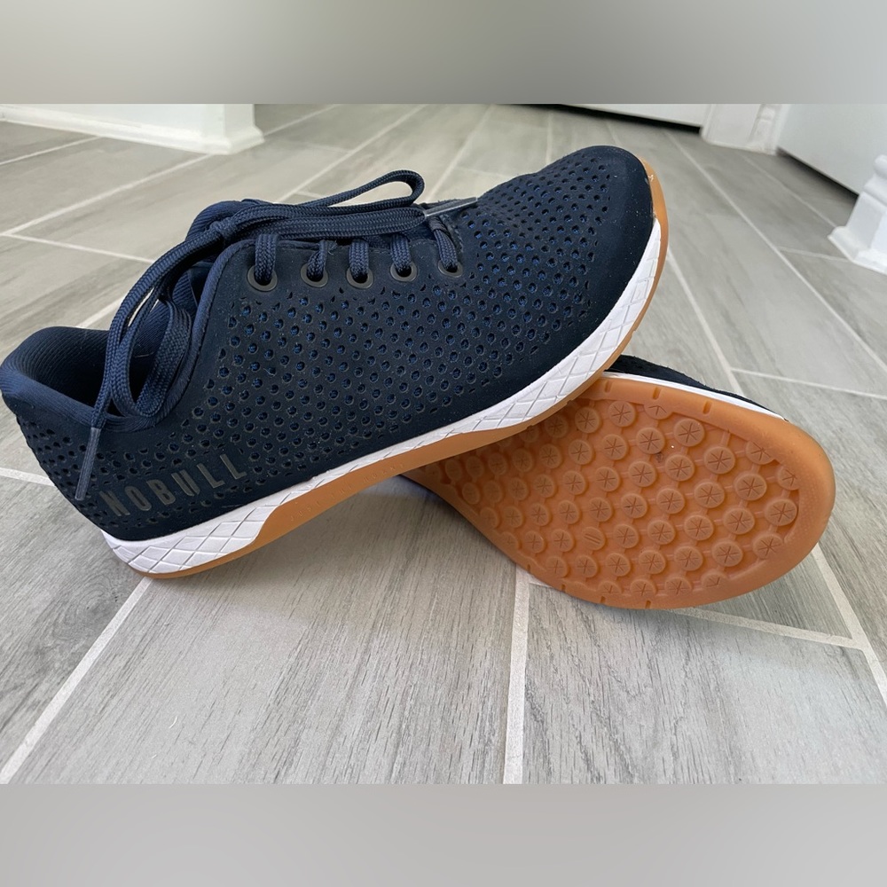 NoBull Trainer Shoes - Like New!